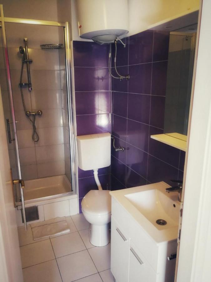 Apartmani Leon Biograd Na Moru Exteriér fotografie