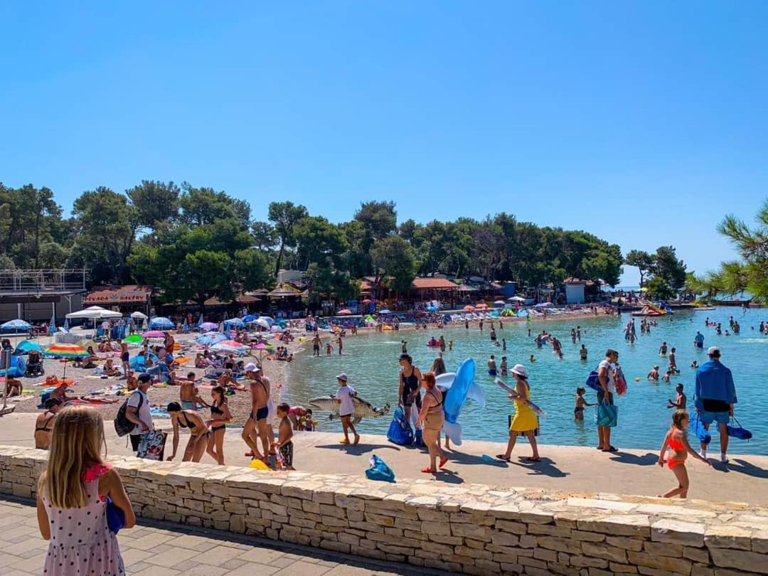 Apartmani Leon Biograd Na Moru Exteriér fotografie