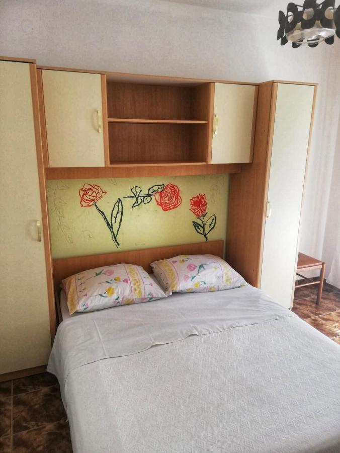Apartmani Leon Biograd Na Moru Exteriér fotografie